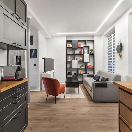 Апартаменты Par *